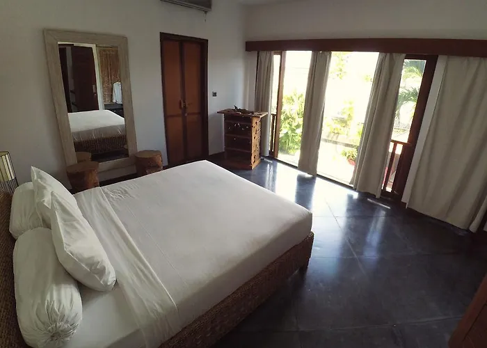 Martine - Fantastic 5br - Perfect Location In Вилла