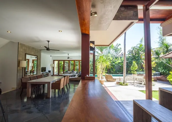 Вилла Martine - Fantastic 5br - Perfect Location In