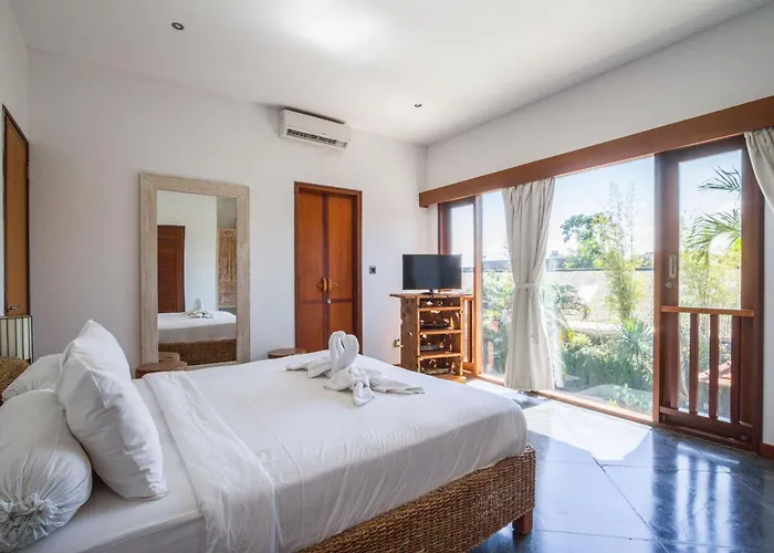 Martine - Fantastic 5br - Perfect Location In Вилла