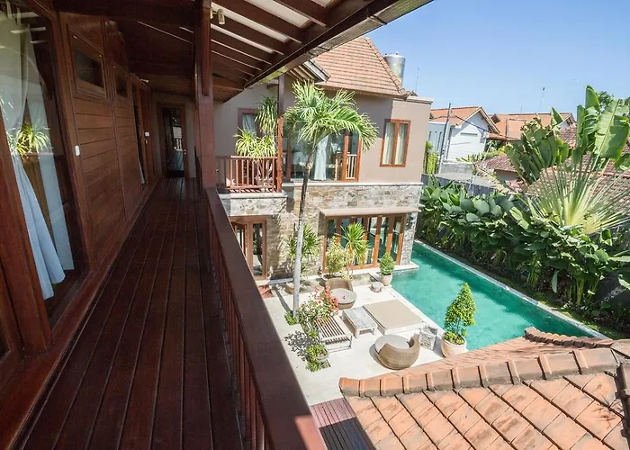 Martine - Fantastic 5br - Perfect Location In *