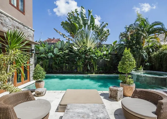 Martine - Fantastic 5br - Perfect Location In *